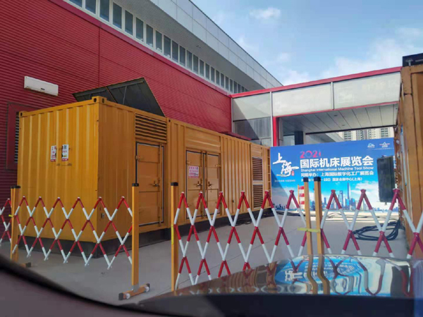 富川发电车出租-发电机无电压或电压太低怎么办?