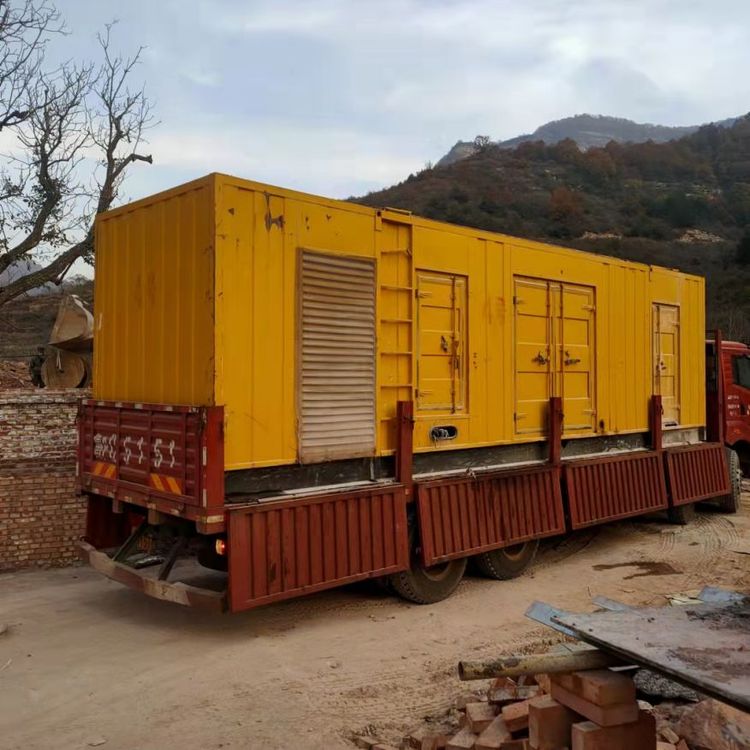 富川200kW 发电机组在带电阻性负载时，输出功率会受到哪些因素的影响？
