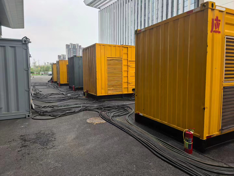 富川柴油发电机组冬季保养有哪些注意事项?